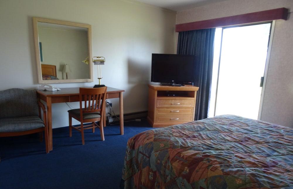 Hospitality Inn Kamloops Esterno foto