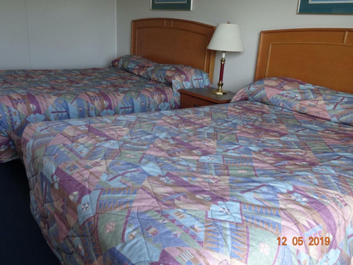 Hospitality Inn Kamloops Esterno foto